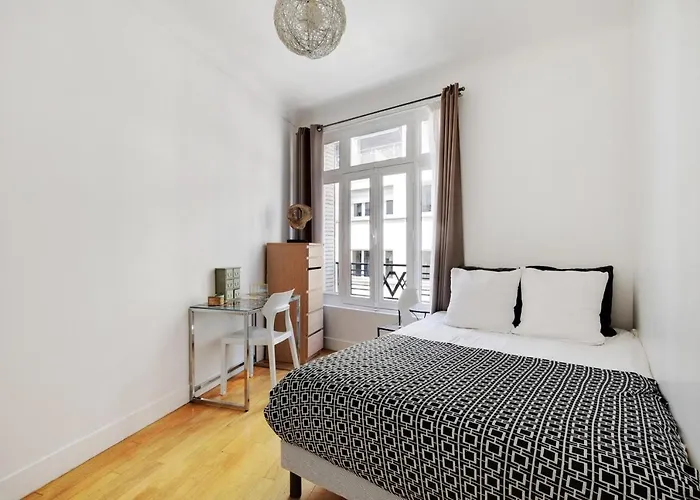 Lejlighed Moderne 3 Pieces Au Coeur Des Champs-elysees